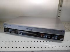 Panasonic/パナソニック S-VHSビデオデッキ NV-SV150B-S 2004年製【M0567】