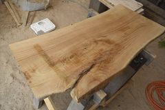 アウトレット クリ(栗)の一枚板 長さ約90cm 幅約35～42～40cm 厚さ約3.7cm DIY用 Z014