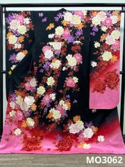 振袖 金通し 薔薇尽くし 身丈165cm 撥水加工済 MO3257 - メルカリ