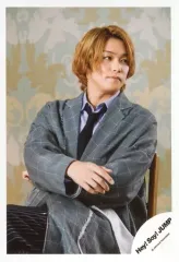 【中古】生写真(ジャニーズ) Hey! Say! JUMP/高木雄也/上半身・衣装グレー・青・体左向き・顔右向き・腕組み/DVDシングル「愛だけがすべて -What do you want?-」MV＆ジャケ写オフショット/公式生写真