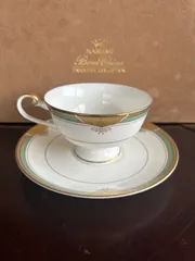 カップ&ソーサー2客　NARUMI ナルミ  新品未使用　ボーンチャイナ　エグゼティブコレクション　カップル　ギフトティーセット