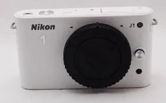 ニコンj1 ダブルレンズキット➕別売りアクセサリー、一式オーバーホール済 ニコンj1 ダブルレンズキット➕別売りアクセサリー、一式