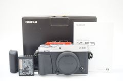 C041648-1)富士フィルム　FUJIFILM　Ｘ-E3　ミラーレス一眼　ボディー
