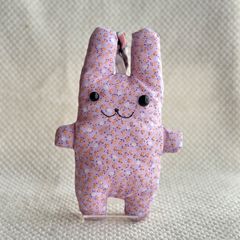 うさぎのぬいぐるみ ピンクのフニータ
