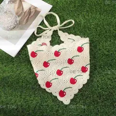 女性のためのチェリーレーストライアングルヘアスカーフ ホリデーレトロヘアバンド アウトメイクスタイリング バンダナヘッドウェア ガールズヘッドウェア