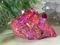 七色の夢✨　レッド　オーラ水晶　クリスタル　クラスター　原石