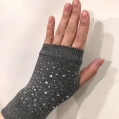 新品  指なし手袋  キラキラグレー  ギフトにも人気！