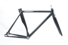 2025年最新】ダーカスワン ピストの人気アイテム - メルカリ