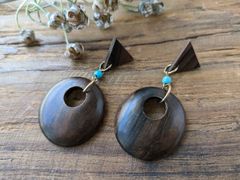 ウッドピアス