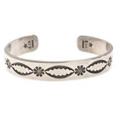 インディアンジュエリー　ナバホ族　エディソンサンディスミス　バングル INDIANJEWELRY (インディアンジュエリー) ナバホ族 Edison Sandy