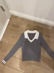 ZARA(ザラ) クロップド 長袖Tシャツ クロップドトップス カラー バイカラー グレー ニット カーディガン 8seconds(エイトセカンズ) h ＆ m