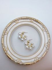 【上品】ゴールド　パール　フックピアス　華やか　韓国　卒業式　入学式
