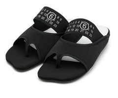 MM6 Maison Margiela(エムエムシックス) ナンバーロゴミュール S66WP0089P5561