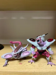 ドラゴンボール　フィギュア　フリーザ第3形態