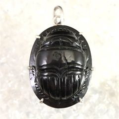 かすう工房 ペンダントトップ 【スズメバチ】 - メルカリ