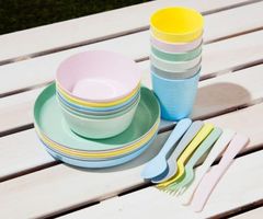 IKEA //KALAS パステル　36ピース食器セット