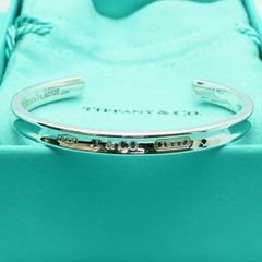 Tiffany & Co. ブレスレット　カフ　ナロー　バングル　1837 ティファニー 1837™ カフ シルバー（ナロー） | Tiffany & Co.