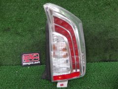トヨタ 30プリウス後期 テールランプ - メルカリ