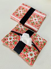在庫限り　赤白　ティッシュケース　ジャガード　刺繍　花と人形　チロル