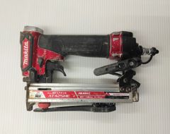 【ジャンク品】makita マキタ　4mm高圧エアタッカ　AT425HE