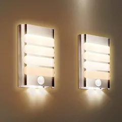新品 人感センサーライト 電池式LEDライト 足元灯暖色 室内用フットライト LEDナイトライト電球色 階段 廊下 地下室 寝室 洗面所 子供部屋 夜間ライト 両面テープとネジ付き2個セット