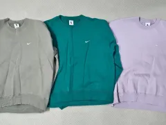 2025年最新】nike ソロ スウッシュの人気アイテム - メルカリ