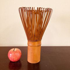昭和レトロ　古い特大の茶せん　お店のディスプレイでした　1本だけ欠けてます　茶筅・茶筌