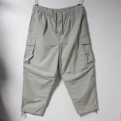 38 42/UNIQLO U(ユニクロユー) ワイドパラシュート カーゴパンツ/38-288