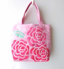 ハワイアンキルトバッグ（薔薇）