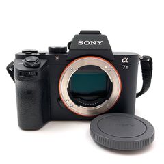 【全額返金保証】【最速発送】Sony デジタル一眼 α7 II ILCE-7M2 ボディ ブラック 動作確認済 シャッター15783回
