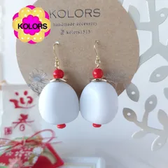 【匿名配送】【おまとめ割引】【ピアス or イヤリング 変更可】【＊2386 お餅ピアスイヤリング】  ハンドメイドピアス　ハンドメイドイヤリング 揺れるピアス 揺れるイヤリング