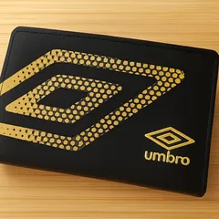 umbro 二つ折り 財布 ドットロゴ 二つ折LF札入れ ブラック/ゴールド アンブロのサムネイル