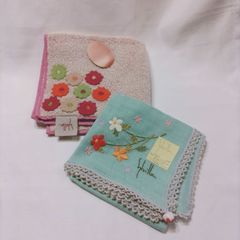 Sybilla/シビラ　花柄ハンカチ2枚セット　緑、ピンク　未使用品　AA608