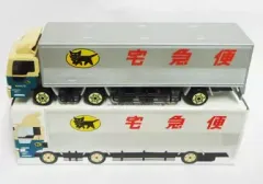 【中古】ミニカー ヤマト運輸 大型トラック10t車 #B8010(グリーン×ベージュ) 赤文字 クロネコメンバーズ ポイント交換品