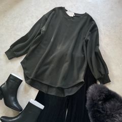 裏起毛バックスリットスウェットカットソー　チャコール　墨黒　トレーナー長袖ニット