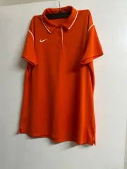 Nike(ナイキ） ドライフィット XL オレンジ色 半袖