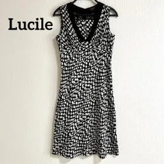 Lucile ワンピース　ノースリーブ　白　ホワイト　黒　ブラック　モノトーン