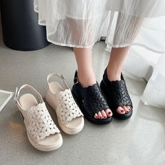 スポーツサンダル 厚底 レディース 歩きやすい 厚底サンダル 靴 コンフォート サンダル おしゃれ 軽量 サンダル 痛くない ビーチサンダ hyxz50