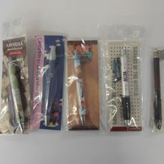 アニメボールペン、シャーペン等5本セット詰め合わせ〈5500744〉