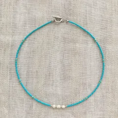 淡水パールとターコイズブルーのビーズネックレス／チョーカー