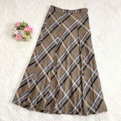 52-30 ー大特価ー 【クリスチャンオジャール】CHRISTIAN AUJARD ロングスカート フレアスカート （5号） チェック柄 ラメブラウン系