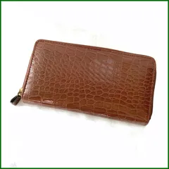 中古 ●メーカー不明●ラウンドファスナー長財布 ブラウン エナメル型押し クロコ 内布一部変色あり