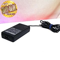 〔TOSHIBA〕ACアダプター 15V--3A