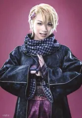 【中古】生写真(男性) 植田圭輔(翔ノ助)/上半身・衣装黒・両手合わせ・背景ピンク・キャラクターショット/舞台「劇団シャイニング from うたの☆プリンスさまっ♪『天下無敵の忍び道』」ブロマイドセットA