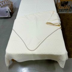 Item thumbnail for item 7e906ca0-e736-4781-82e7-7d812e4298e4