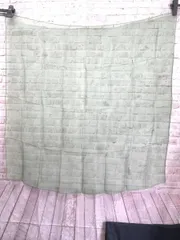 【美品】大判スカーフ ショール ストール ライトグリーン 幾何学模様 薄手 84×84
