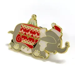 【中古】バッジ・ピンズ ダンボ ピンバッジ 「ディズニー・クリスマス2021」 東京ディズニーリゾート限定 ジャングルカーニバル・アブーズ・バザール ゲーム景品