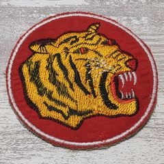 TI33 TIGER 虎 ベトナム 戦争 ワッペン タイガー トラ 動物 刺繍 おしゃれ リメイク アメカジ 軍物 赤
