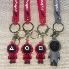 【バラ売り専用】Netflixドラマ イカゲーム フロントマン ピンクガード キーホルダー ストラップ 全４種