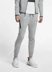 Nike(ナイキ） テックフィット ジョガーパンツ